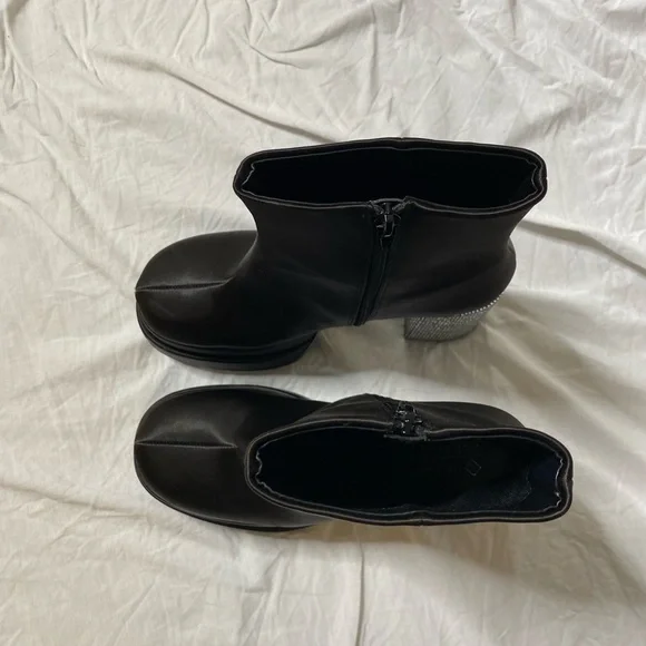 Call It Spring platform heels - Picture 2 of 5